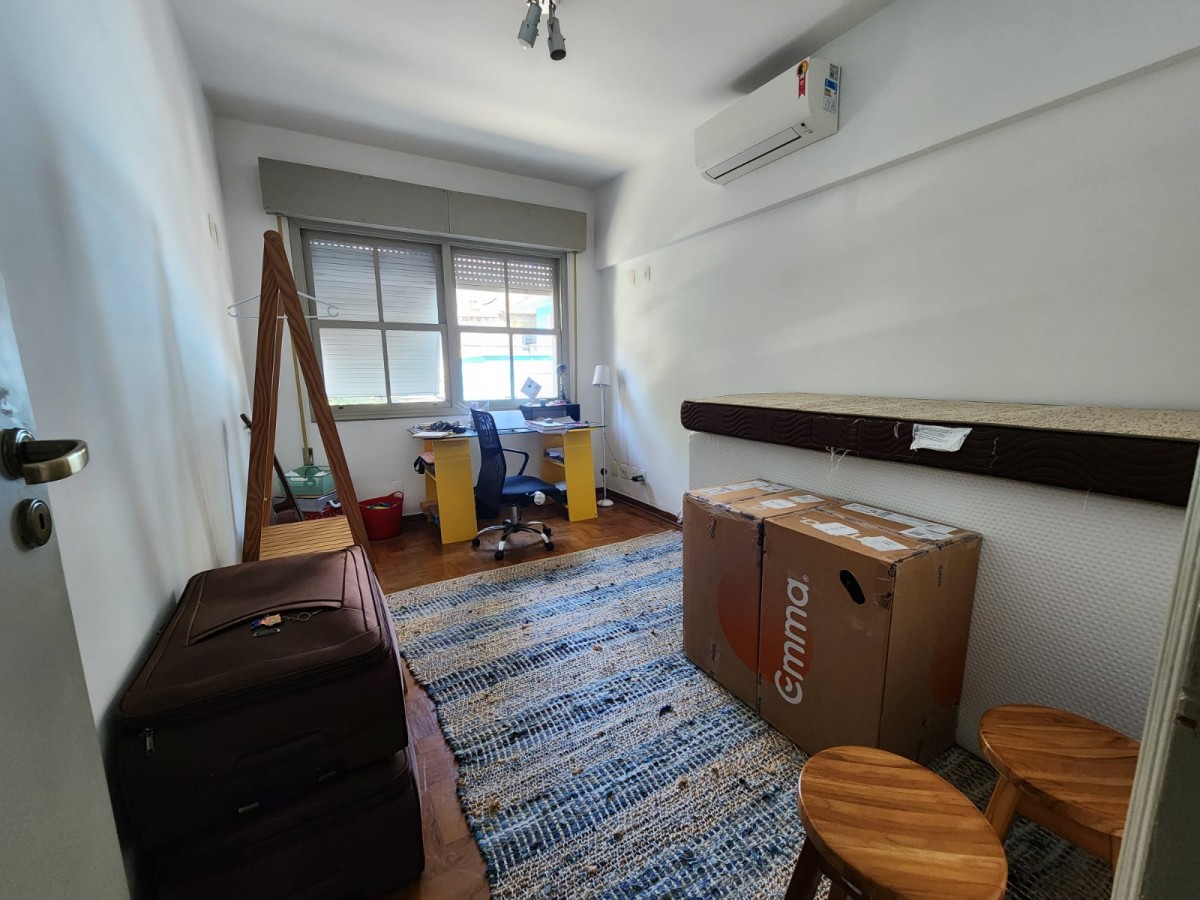 Apartamento à venda de 3 dormitórios com garagem bairro Boqueirão em Santos SP