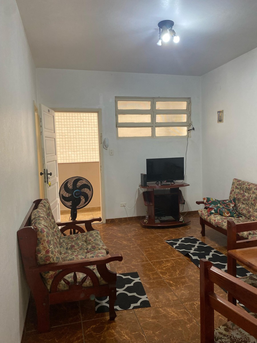 Apartamento Para Alugar com 1 Dormitório, Garagem,  a Meia Quadra da Praia do Gonzaguinha- São Vicente/SP