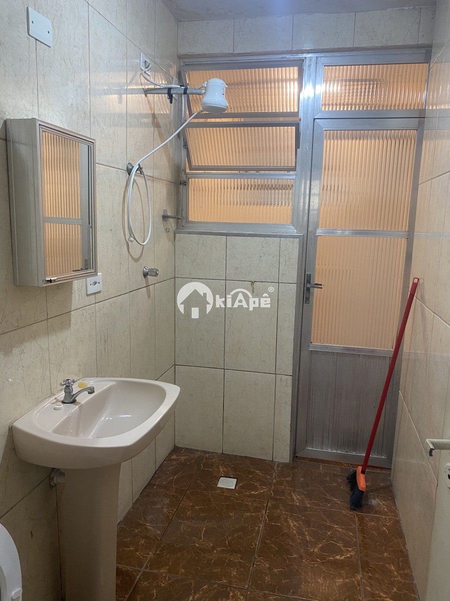 Apartamento Para Alugar com 1 Dormitório, Garagem,  a Meia Quadra da Praia do Gonzaguinha- São Vicente/SP