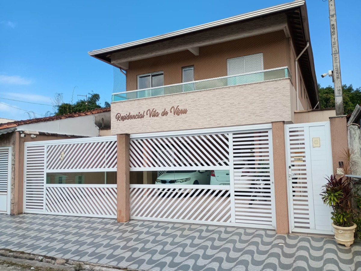 Casa à venda 1 dormitório com garagem em Praia Grande SP