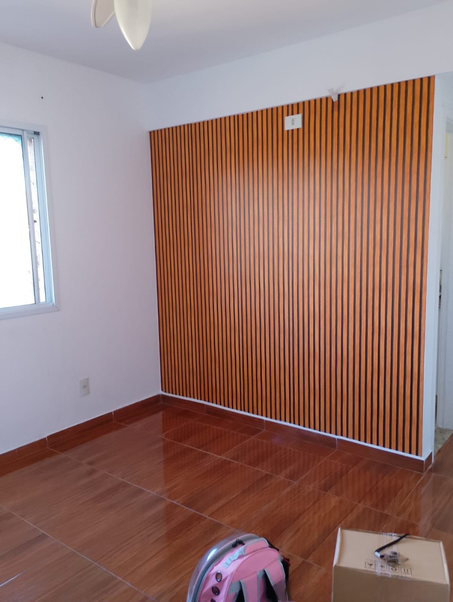 Apartamento à venda de 1 dormitório com garagem em São Vicente SP