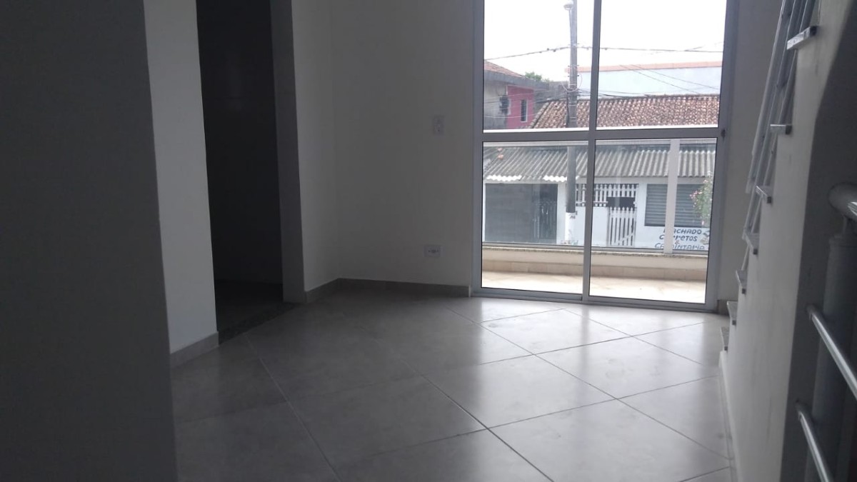 Casa sobrado 3 dormitórios à venda com garagem em São Vicente SP