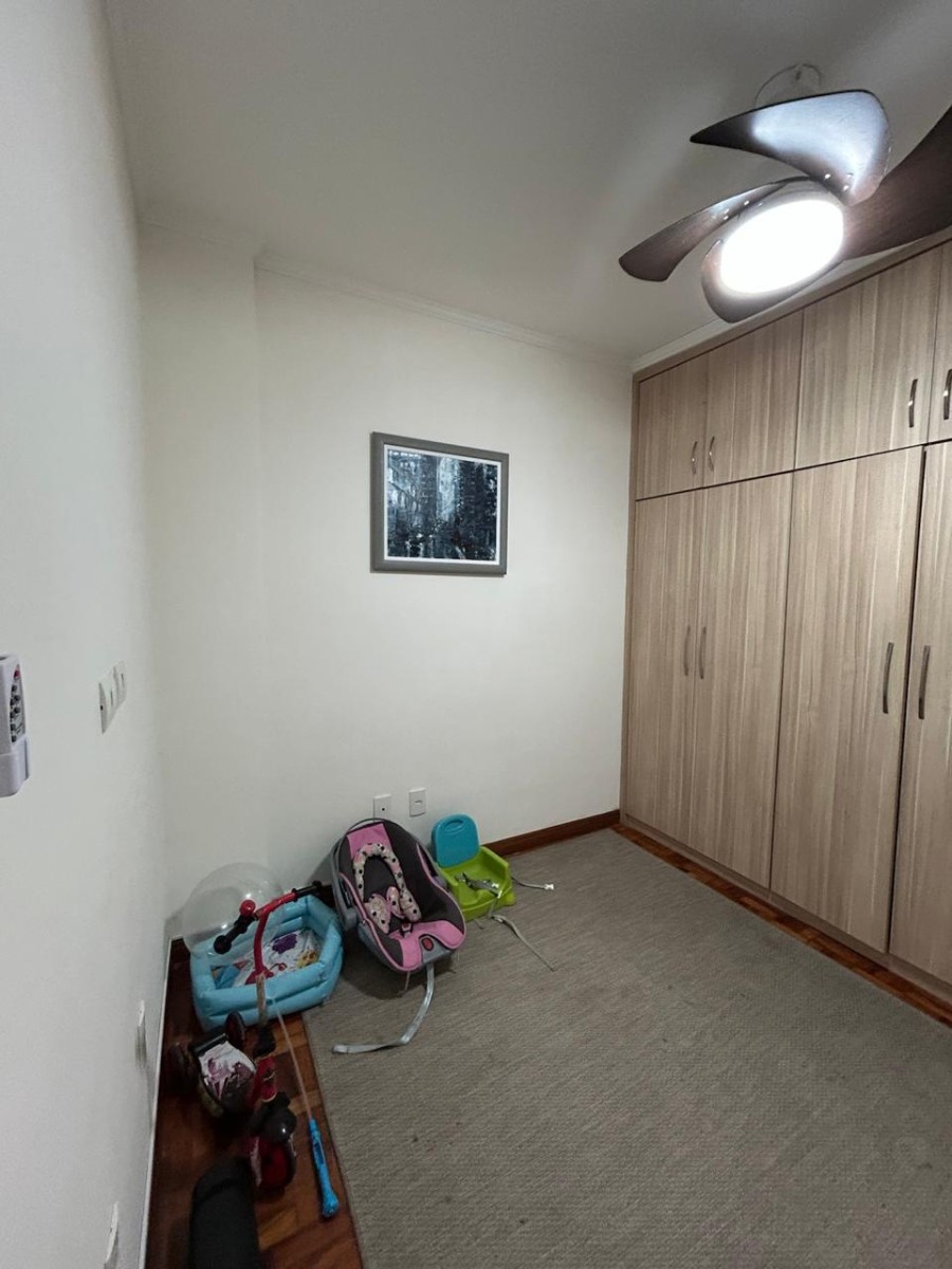 Apartamento à Venda, 4 Dormitórios, Garagem, de Frente para o Mar, Itararé, São Vicente - SP