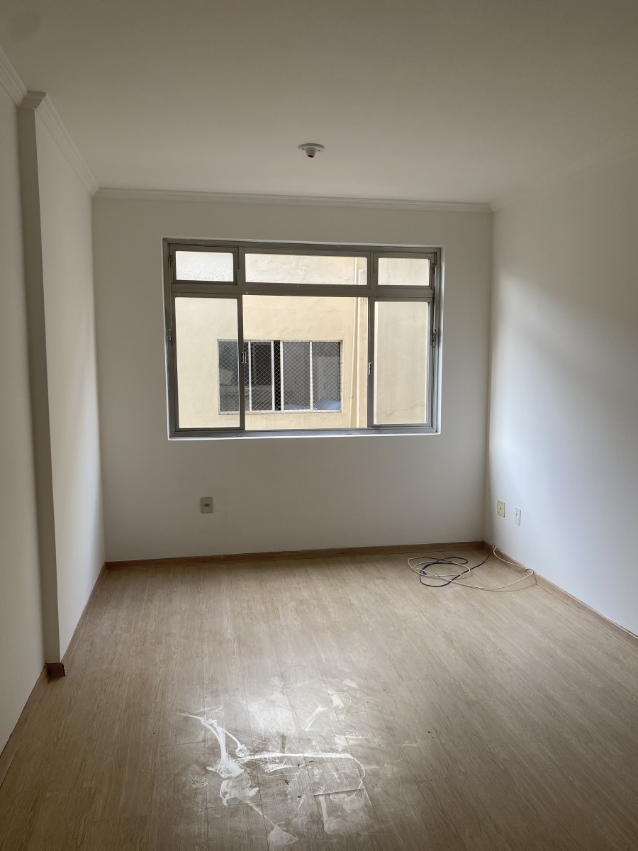 Apartamento à Venda com 1 Dormitório, Garagem, Rua Freitas Guimarães, Boa Vista, São Vicente/SP