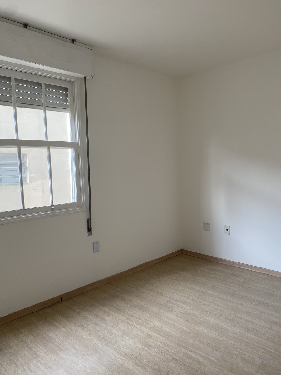Apartamento à Venda com 1 Dormitório, Garagem, Rua Freitas Guimarães, Boa Vista, São Vicente/SP