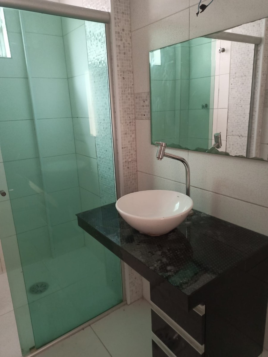 Apartamento à Venda com 1 Dormitório, Garagem, Rua Freitas Guimarães, Boa Vista, São Vicente/SP
