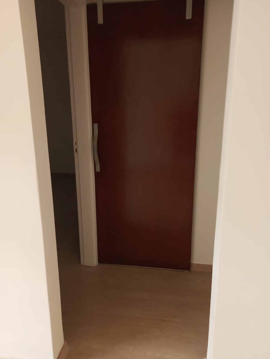 Apartamento à Venda com 1 Dormitório, Garagem, Rua Freitas Guimarães, Boa Vista, São Vicente/SP
