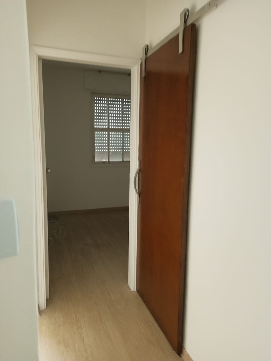 Apartamento à Venda com 1 Dormitório, Garagem, Rua Freitas Guimarães, Boa Vista, São Vicente/SP