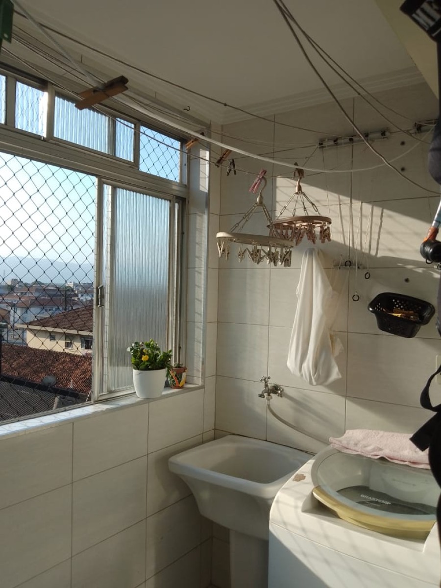 Apartamento à Venda com 2 Dormitórios, Terraço, Suíte, Garagem, Rua Freitas Guimarães, Boa Vista, São Vicente/SP