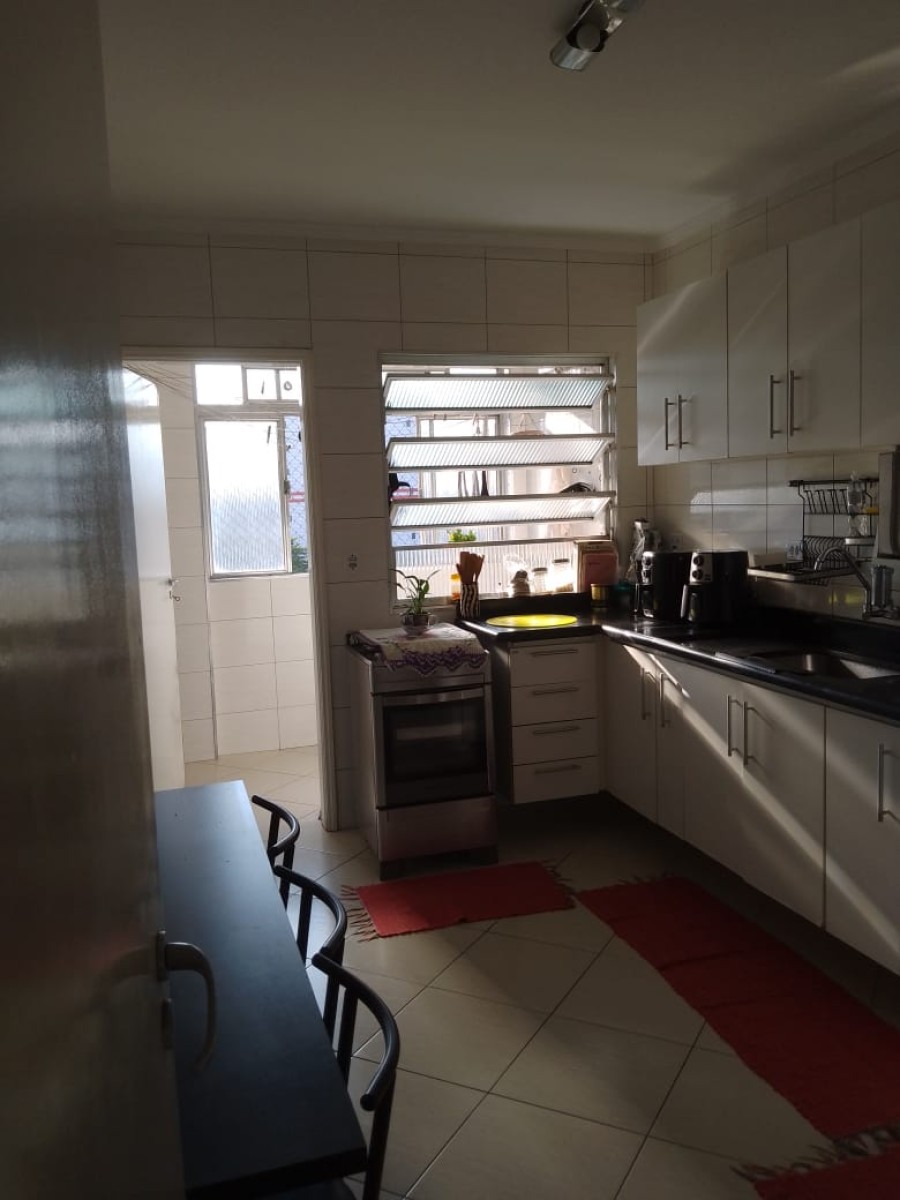 Apartamento à Venda com 2 Dormitórios, Terraço, Suíte, Garagem, Rua Freitas Guimarães, Boa Vista, São Vicente/SP