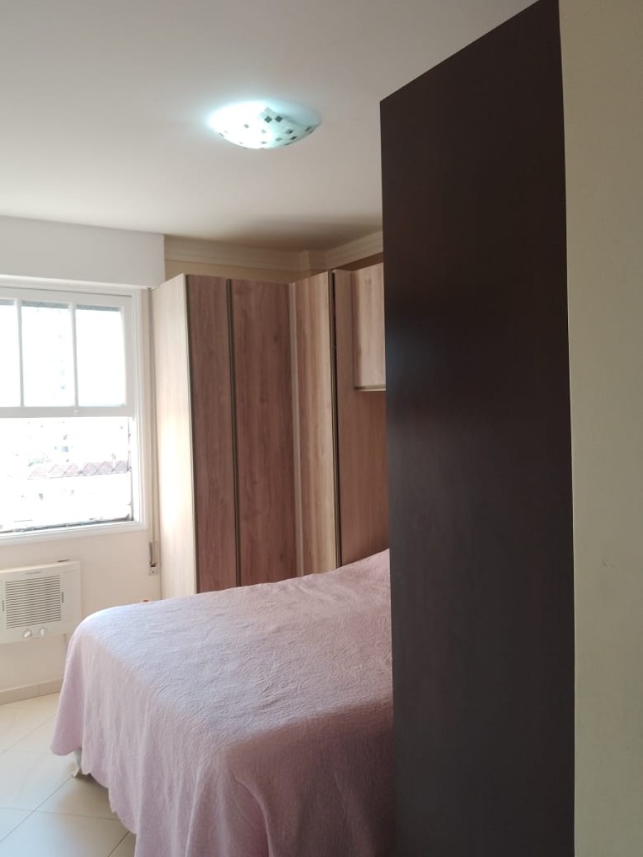Apartamento à Venda com 2 Dormitórios, Terraço, Suíte, Garagem, Rua Freitas Guimarães, Boa Vista, São Vicente/SP
