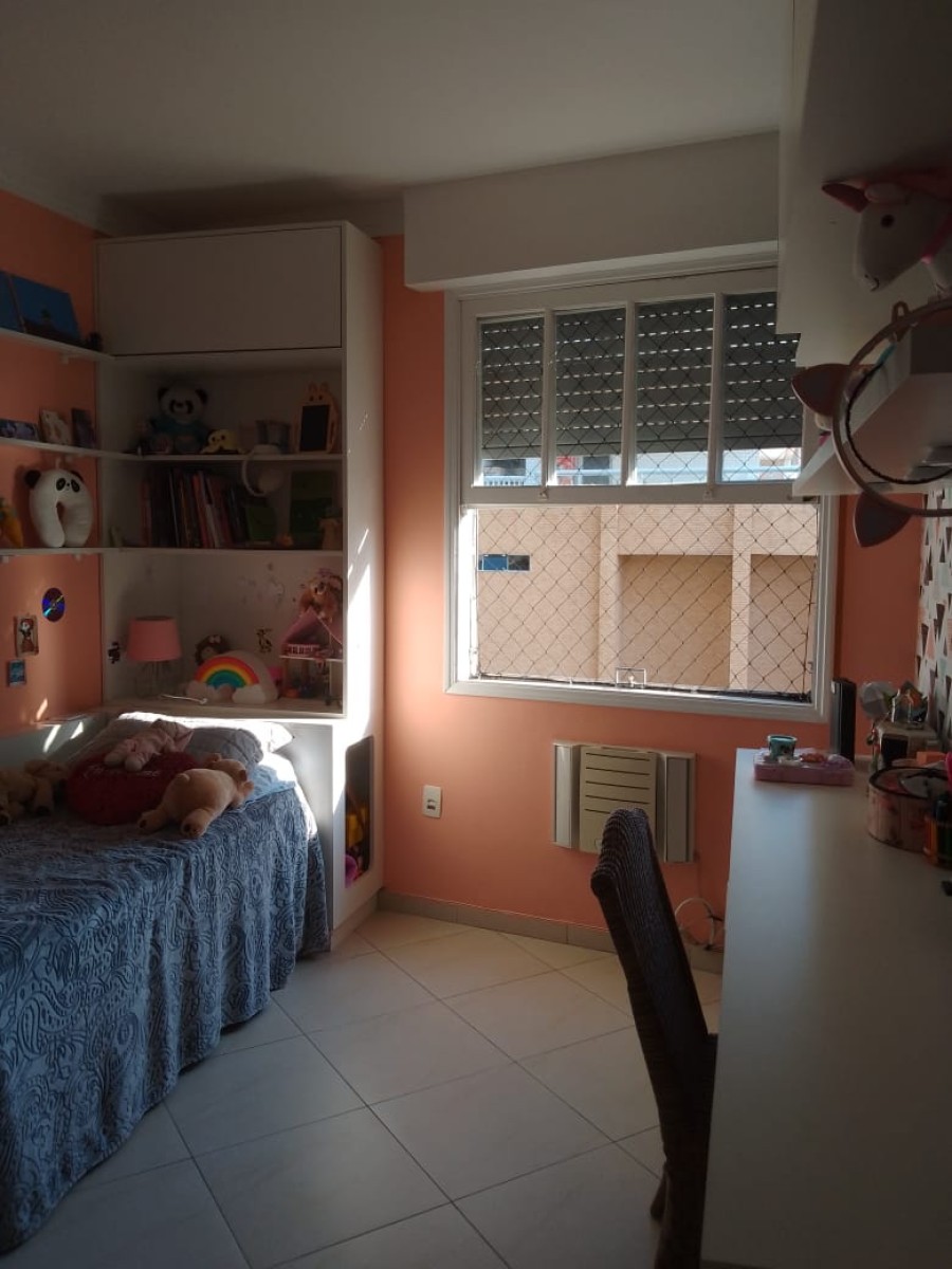 Apartamento à Venda com 2 Dormitórios, Terraço, Suíte, Garagem, Rua Freitas Guimarães, Boa Vista, São Vicente/SP