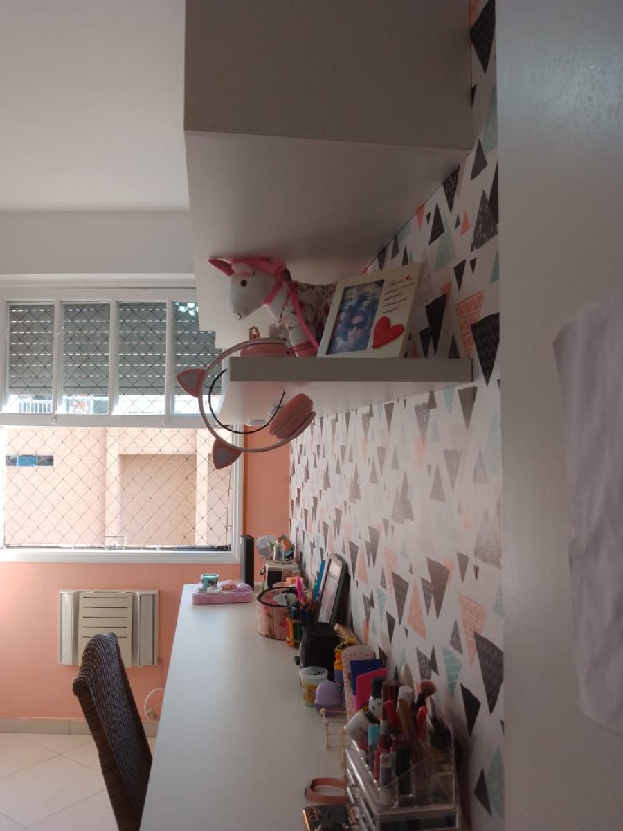 Apartamento à Venda com 2 Dormitórios, Terraço, Suíte, Garagem, Rua Freitas Guimarães, Boa Vista, São Vicente/SP