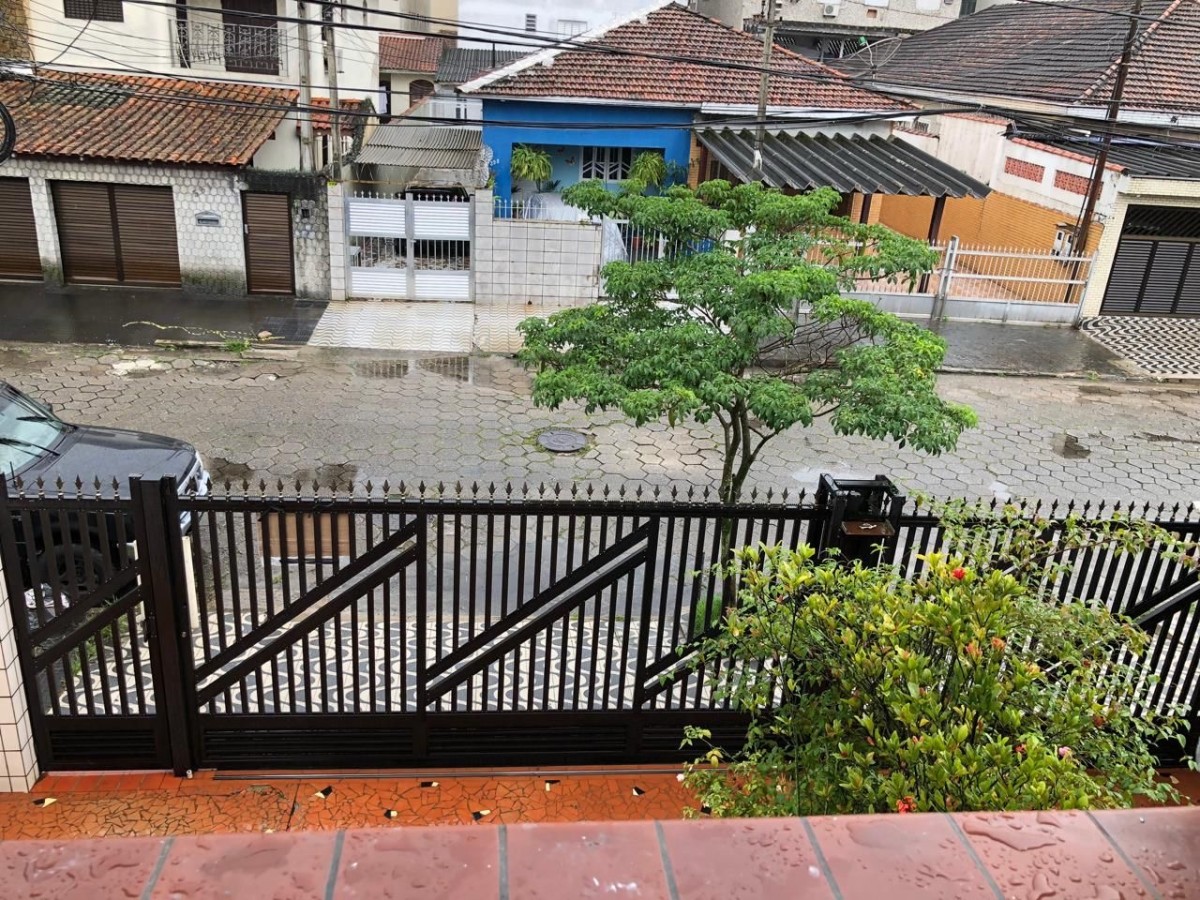 Casa Sobreposta Alta, à Venda, 2 Dormitórios, Com Garagem, Vila Valença- São Vicente-SP
