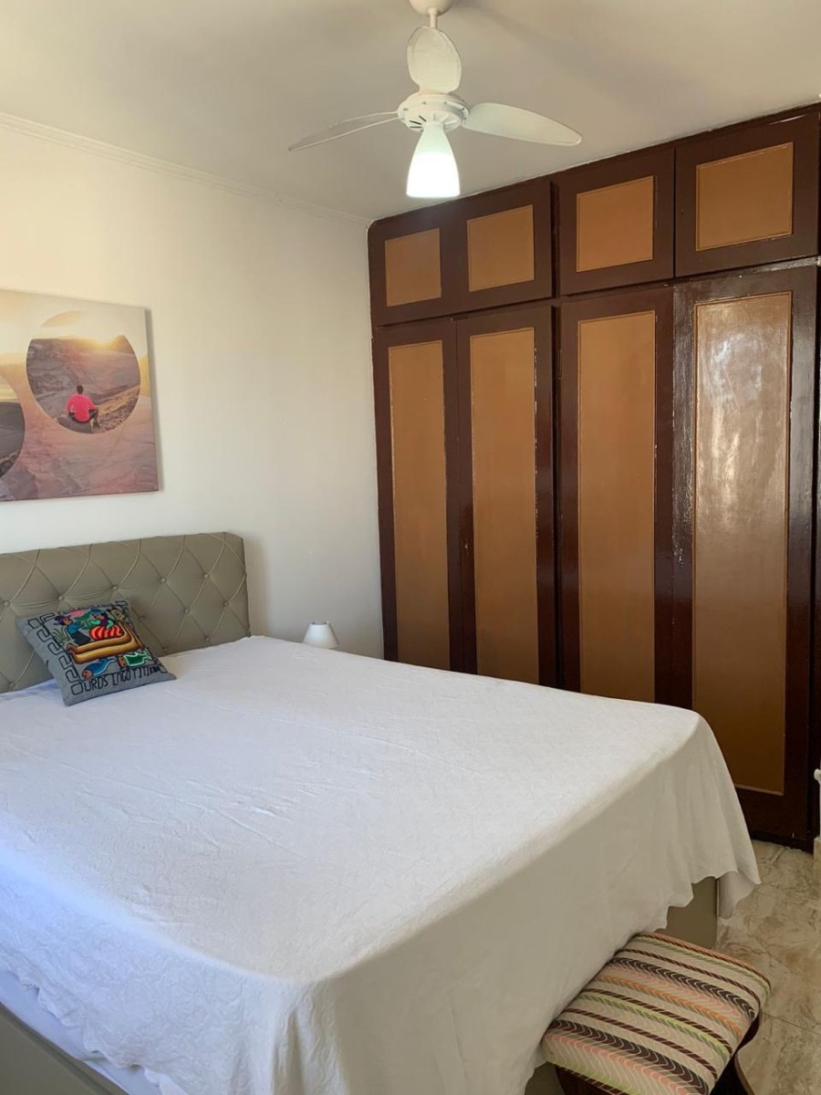 Apartamento à Venda, 3 Quartos, Sacada, Reformado na Rua Jacob Emmerick – São Vicente-SP