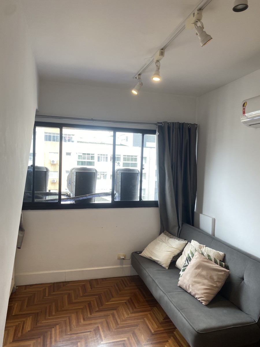 🏖️ Cobertura Duplex à Venda no Gonzaga – 2 Dormitórios, Piscina Privativa e 2 Vagas | Santos SP