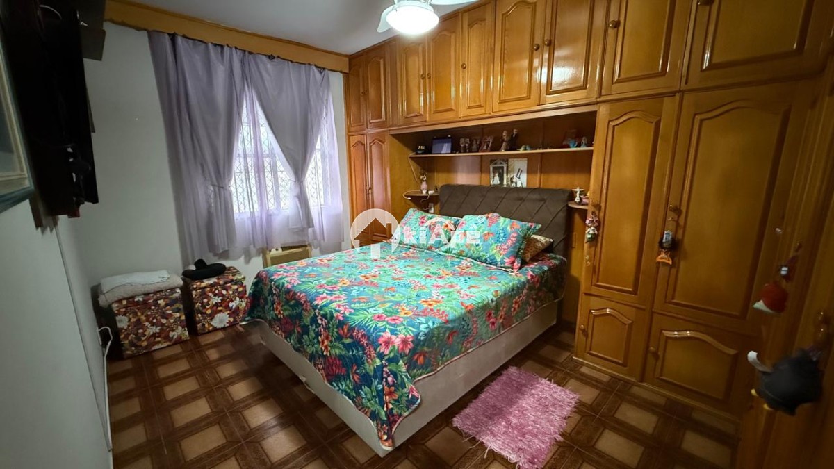 Apartamento Cobertura Duplex à Venda em São Vicente – 4 Quartos, Piscina Privativa, 3 Vagas, Centro