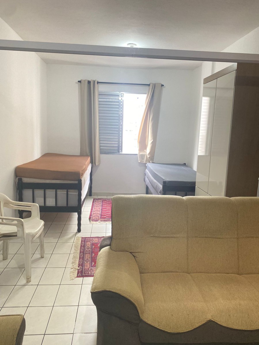 Apartamento Tipo Sala Living, a Venda, Mobiliado, Reformado, com Garagem, Centro de São Vicente, SP