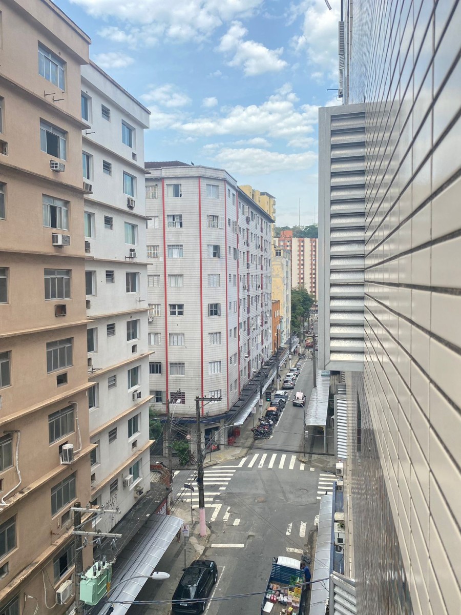 Apartamento Tipo Sala Living, a Venda, Mobiliado, Reformado, com Garagem, Centro de São Vicente, SP