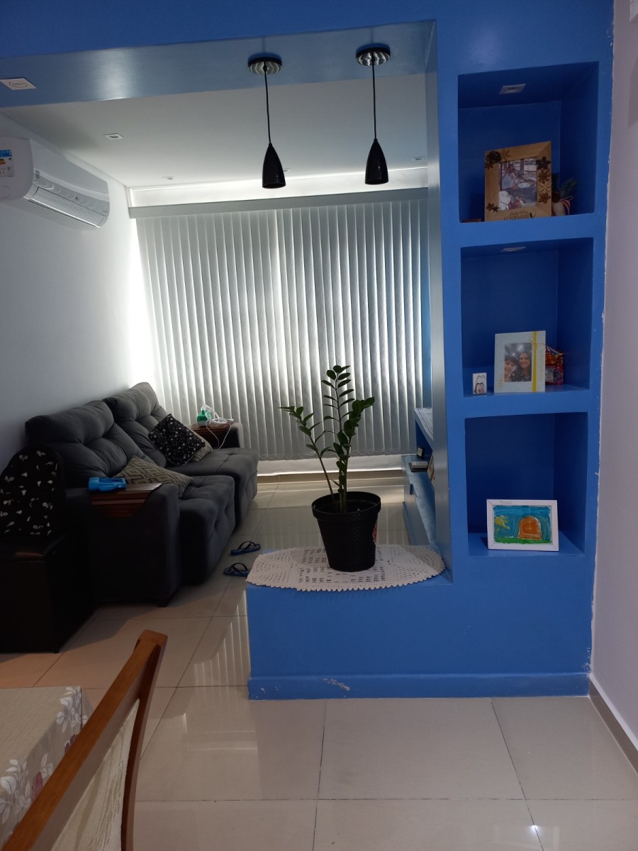 Apartamento com 2 Dormitórios, com garagem, á venda no Catiapõa