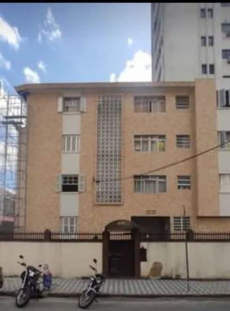 Apartamento com 1 Dormitório, sem garagem a venda no Centro