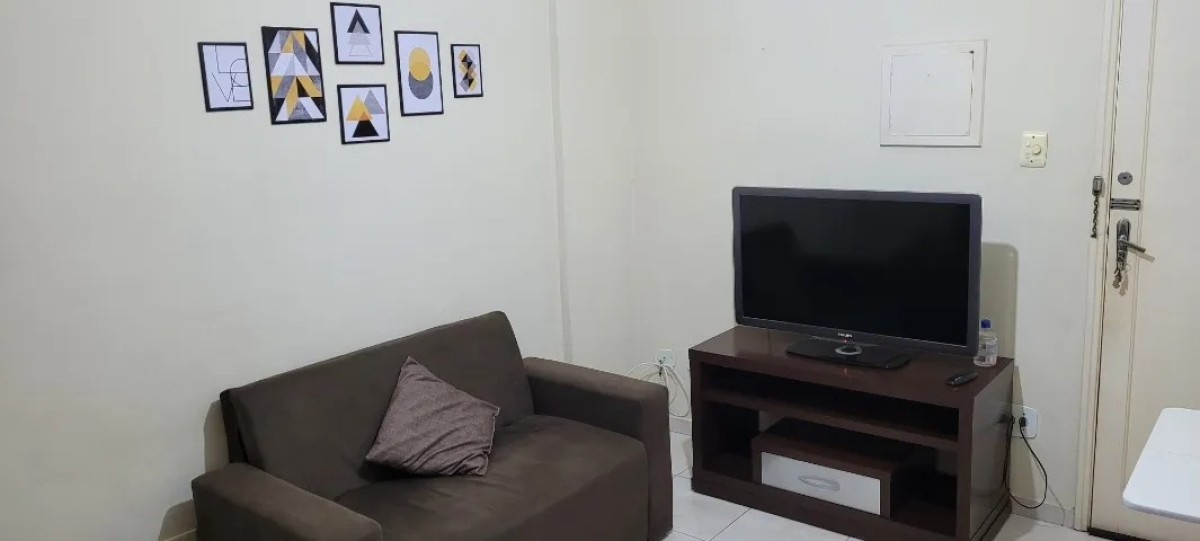 SALA LIVING A VENDA - CENTRO - SAO VICENTE - GARAGEM INSUFICIENTE
