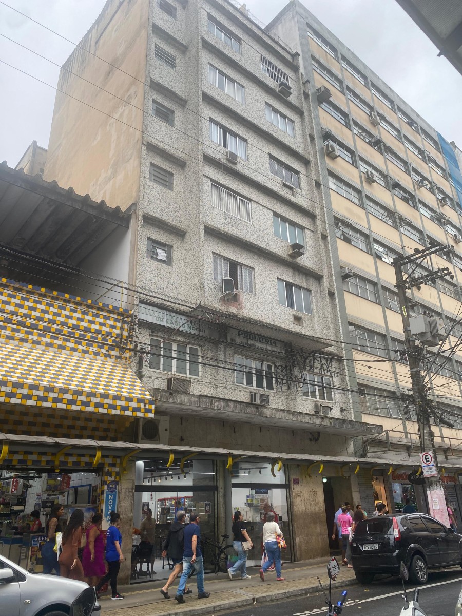 Apartamento à Venda, Tipo Kitnet, Reformada,Centro de São Vicente SP