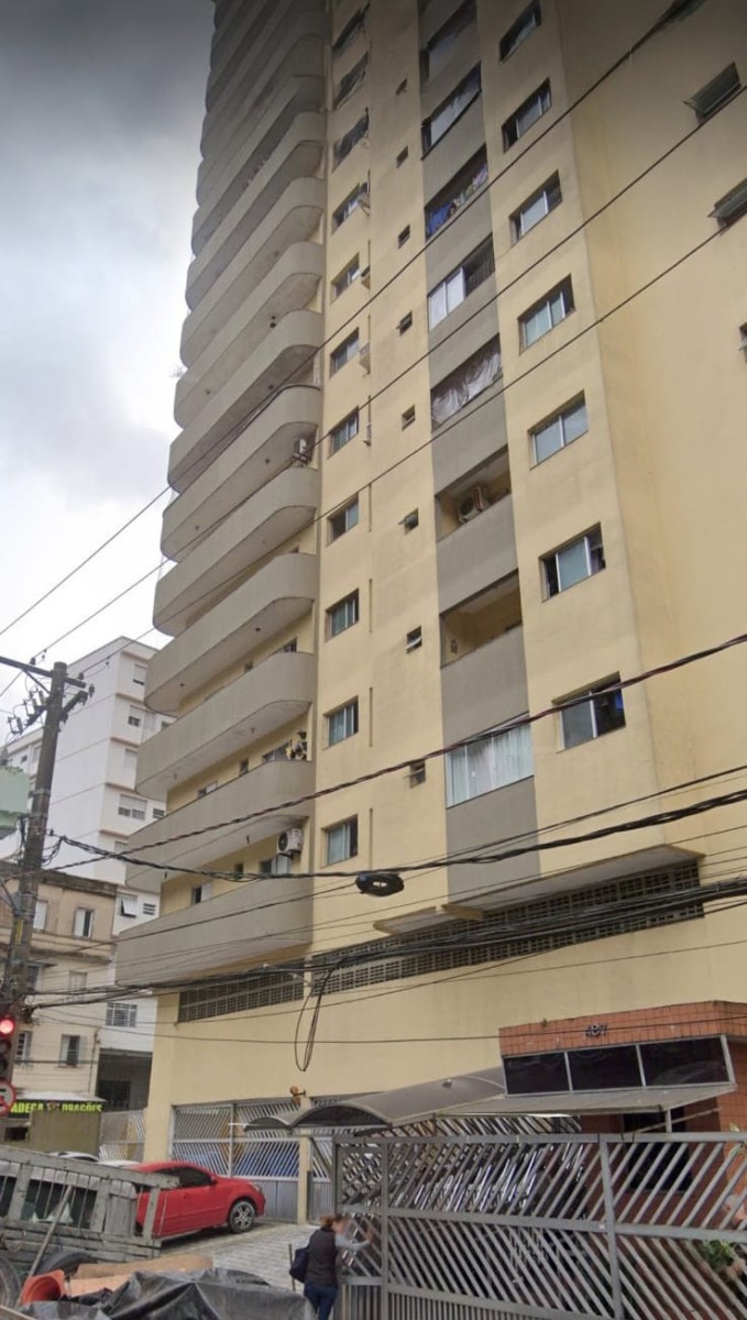 Apartamento 1 dormitório à venda na praça da Biquinha em São Vicente SP.