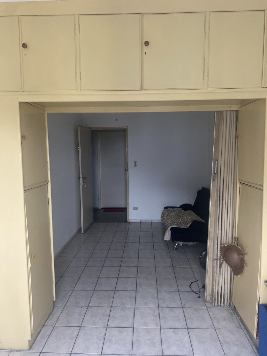 Apartamento Sala Living  - Frente a Praça da Biquinha - Centro - São Vicente, SP