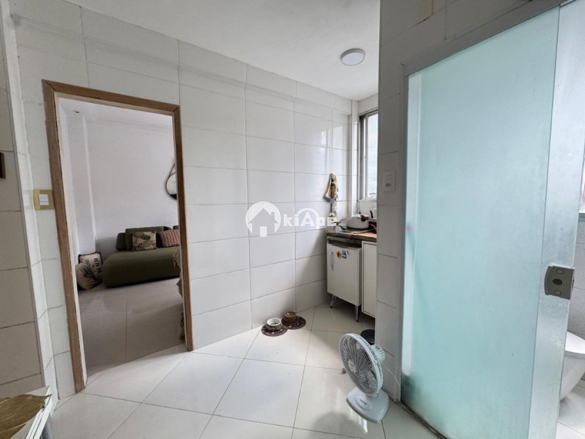 Apartamento à Venda na Praça da Biquinha – São Vicente/SP.