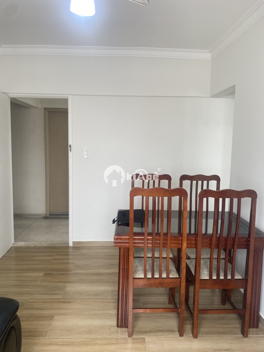 Apartamento com 1 Quarto, Garagem, de Frente Para o Mar - São Vicente-SP