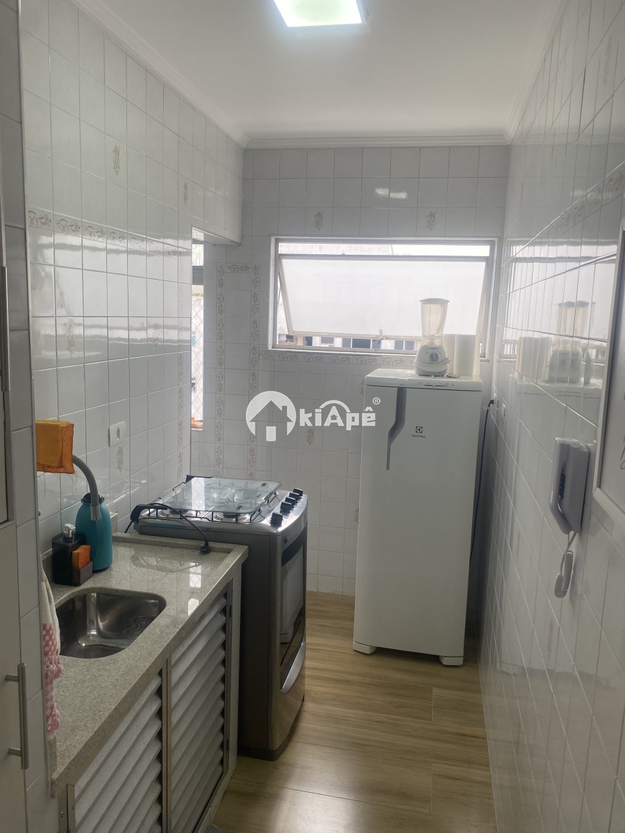 Apartamento com 1 Quarto, Garagem, de Frente Para o Mar - São Vicente-SP