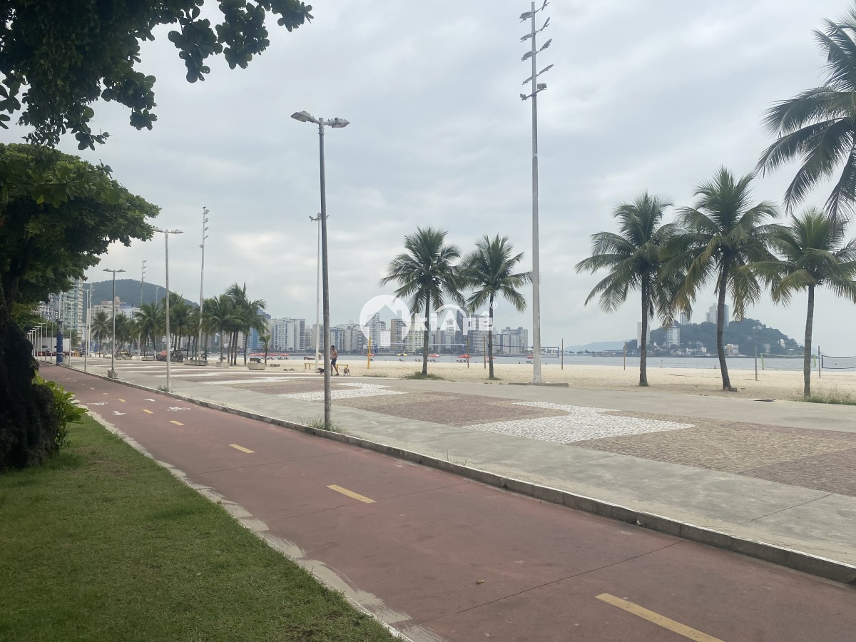Apartamento com 1 Quarto, Garagem, de Frente Para o Mar - São Vicente-SP