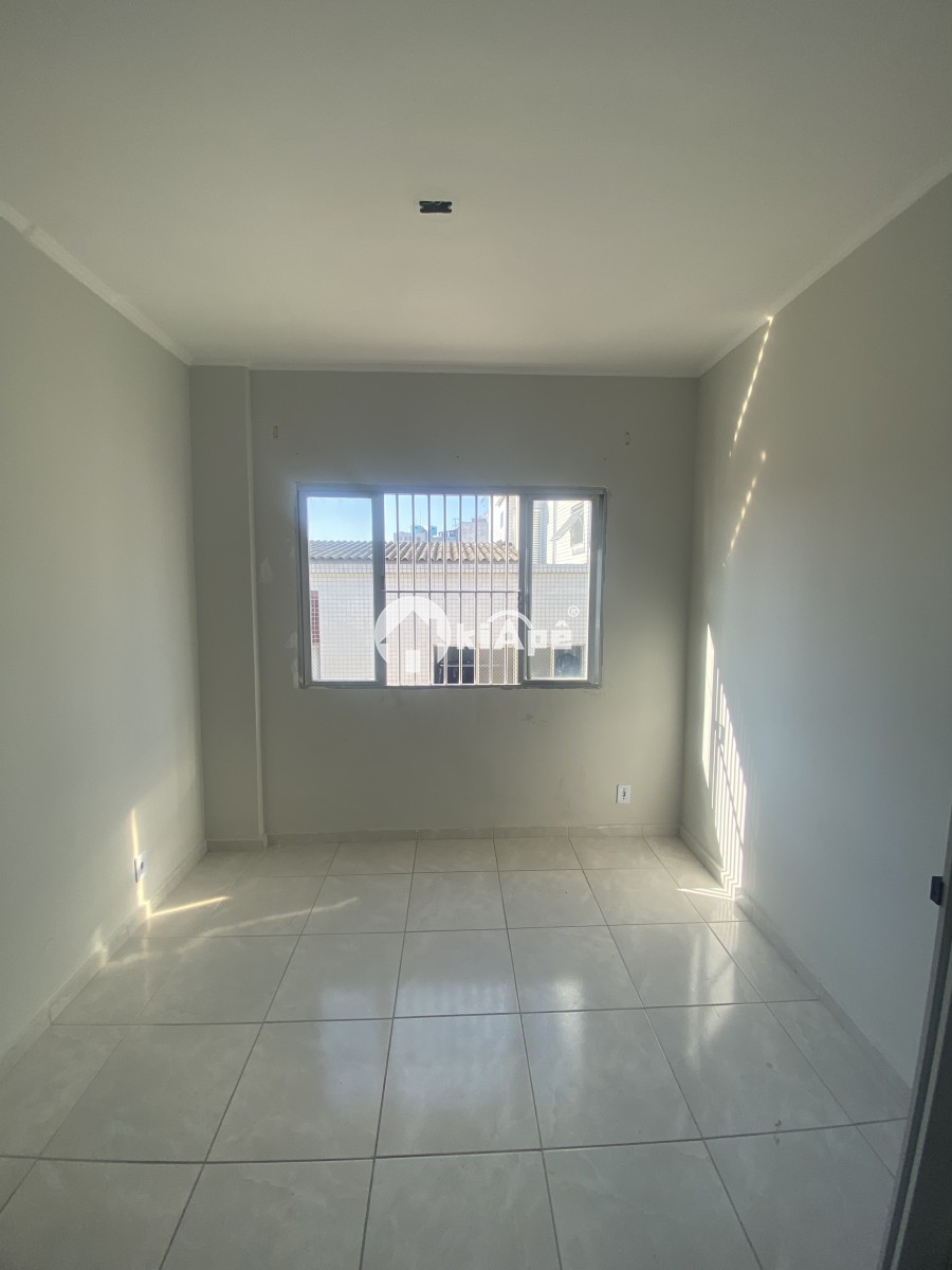 Apartamento para Alugar no Gonzaguinha em São Vicente – 1 Vaga, Meia Quadra da Praia e ao Lado do Brisamar