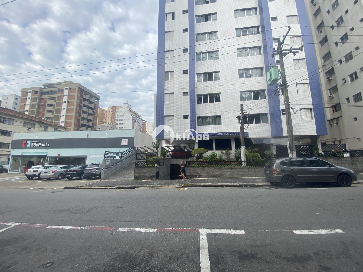 Apartamento Mobiliado à Venda no Centro de São Vicente-SP | 1 Quarto | Garagem | Próximo ao Brisamar a uma Quadra do Mar