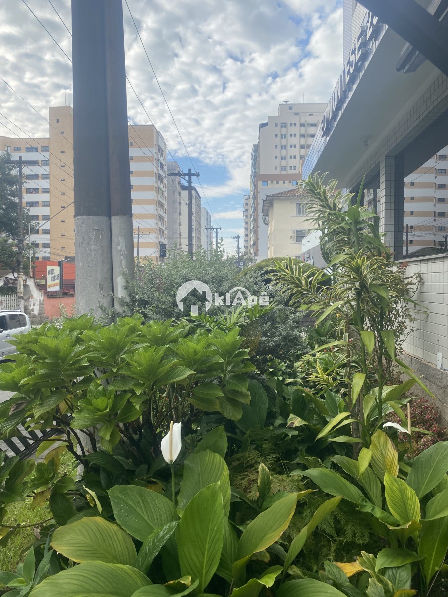Apartamento Mobiliado à Venda no Centro de São Vicente-SP | 1 Quarto | Garagem | Próximo ao Brisamar a uma Quadra do Mar
