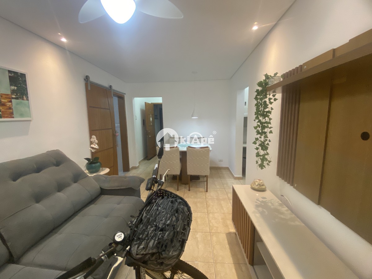 Apartamento Mobiliado à Venda no Centro de São Vicente-SP | 1 Quarto | Garagem | Próximo ao Brisamar a uma Quadra do Mar