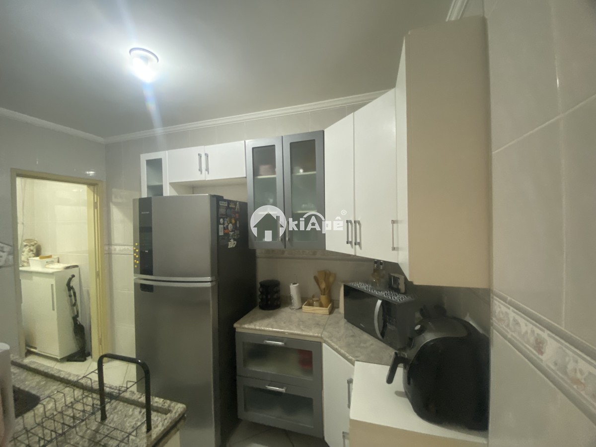 Apartamento Mobiliado à Venda no Centro de São Vicente-SP | 1 Quarto | Garagem | Próximo ao Brisamar a uma Quadra do Mar
