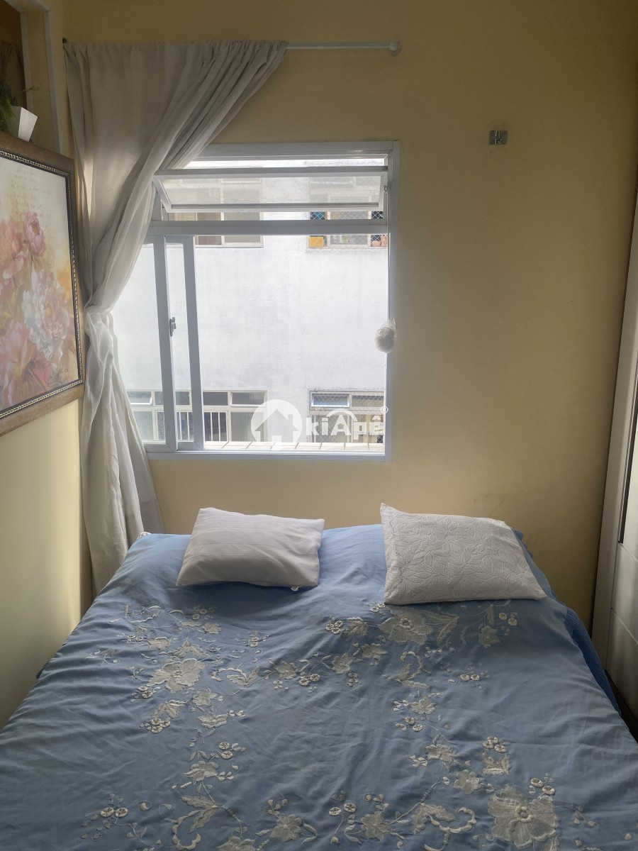 Apartamento à Venda Tipo Sala Living no Gonzaguinha, 1 Quadra da Praia | Em Frente ao Shopping Brisamar | São Vicente-SP